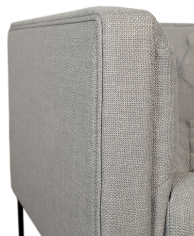 Sofa Dreisitzer Troia light grey mit Chesterfield Steppung