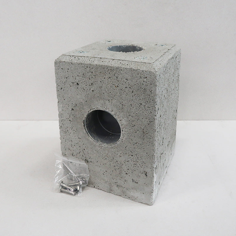 Betonsockel Regenwasserabfluss mit Schrauben