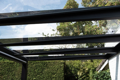 Cube - Terrassendach als Wandmontage auf 2 Stützen (inkl. Glaseindeckung in KLAR)