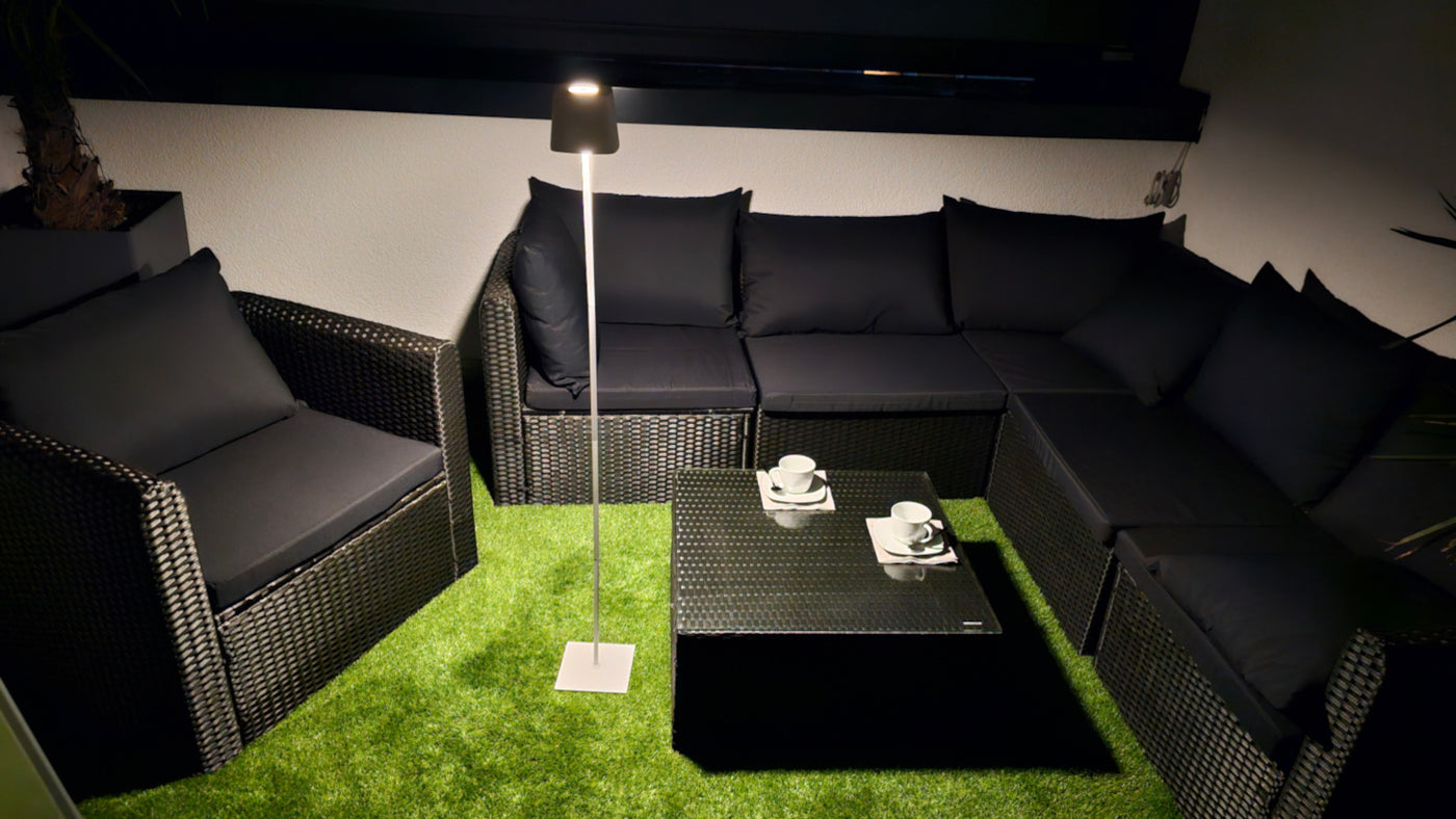 Höhenverstellbare Akku Tisch- und Stehlampe 4-in-1 TL5 in Schwarz oder Weiß